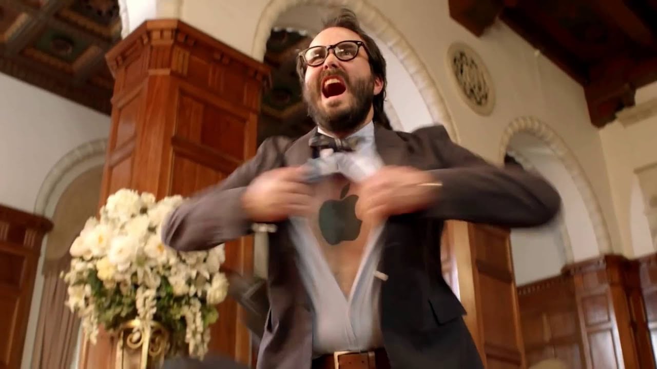 Apple Vs Samsung   Funny Commercial Of The New Lumia 920