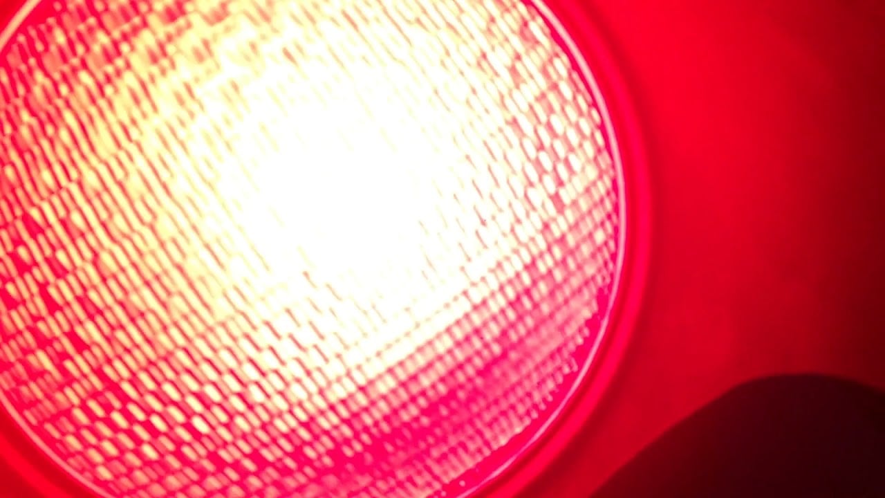 Not having enough money to buy a traffic light sequencer be like....