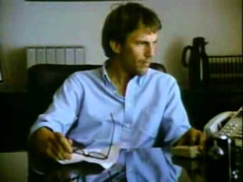 Apple Ad "Two kinds of people..." with Kevin Kostner