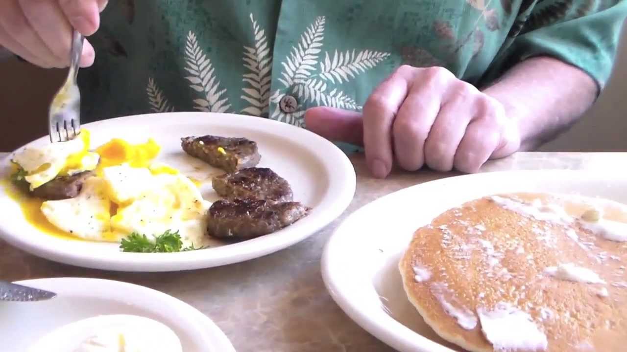 Marketing Expert Harvey Hirsch Gets The 2+2+2 At FlapJacks In Oldsmar, Florida