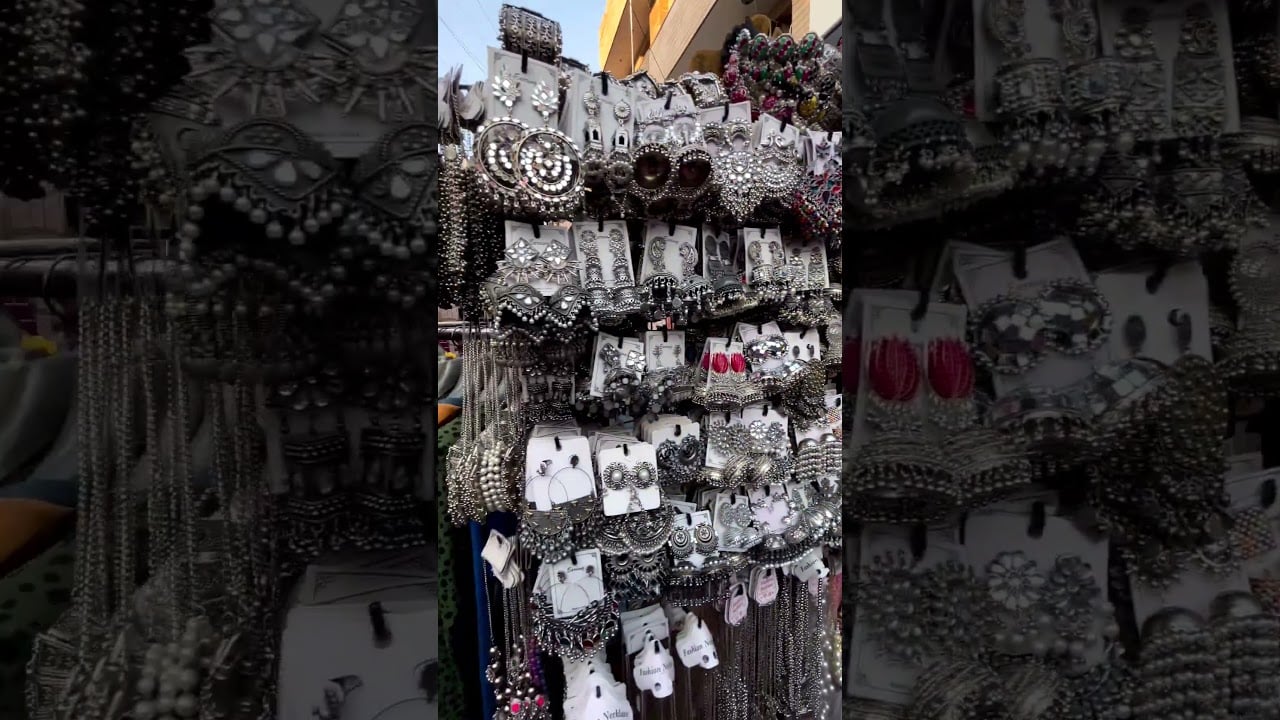 sarojini market is online (on Instagram page @the_abhilasha_) |shop from there and follow 😀