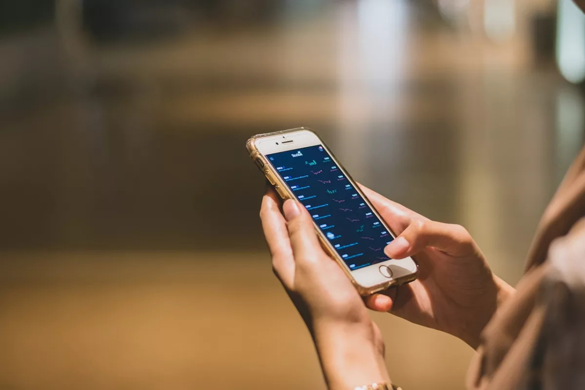 Buy Traffic Mobile Price