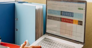 how to sell display advertising