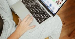 Online Advertising Contract