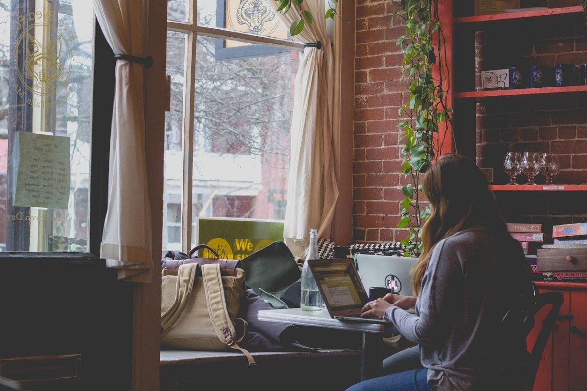 How To Start Affiliate Marketing For Beginners With No Money Or Experience