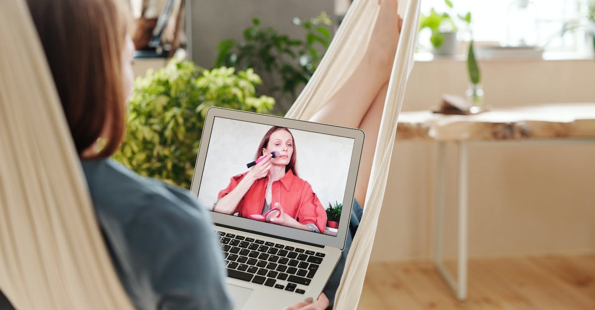 Advertisement En Francais