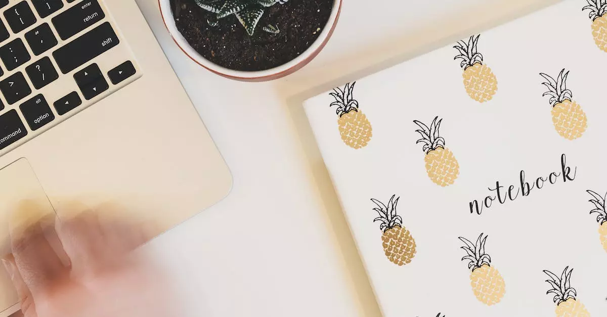 How Does Facebook Work Technically