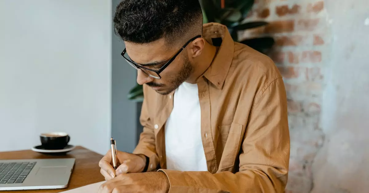 How To Create Facebook Messenger Ads