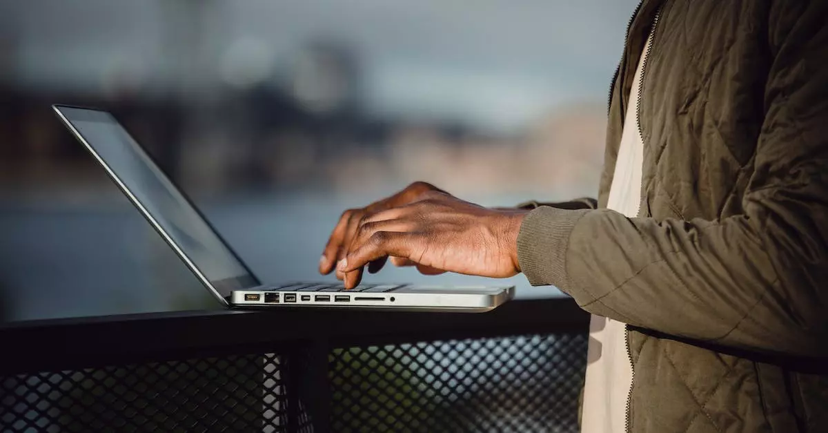 Track Facebook Ads In Google Analytics