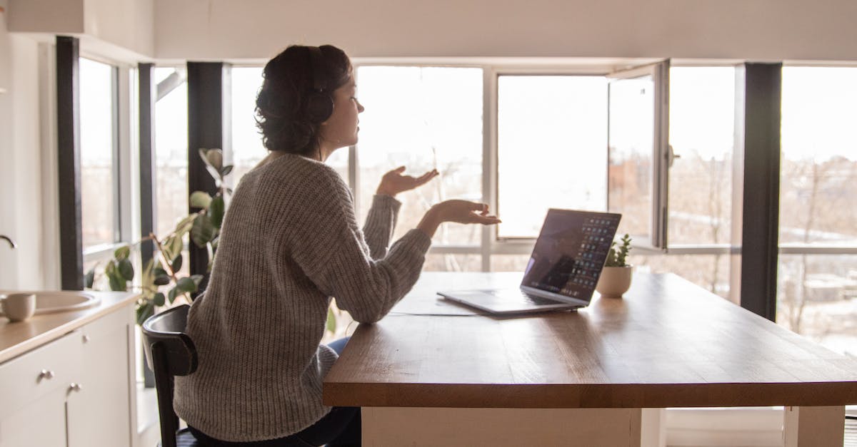 Facebook Ads Hotline