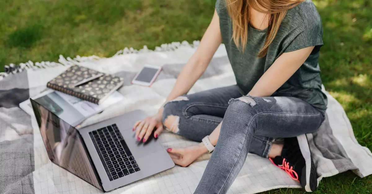 Get Paid To Watch Video Ads