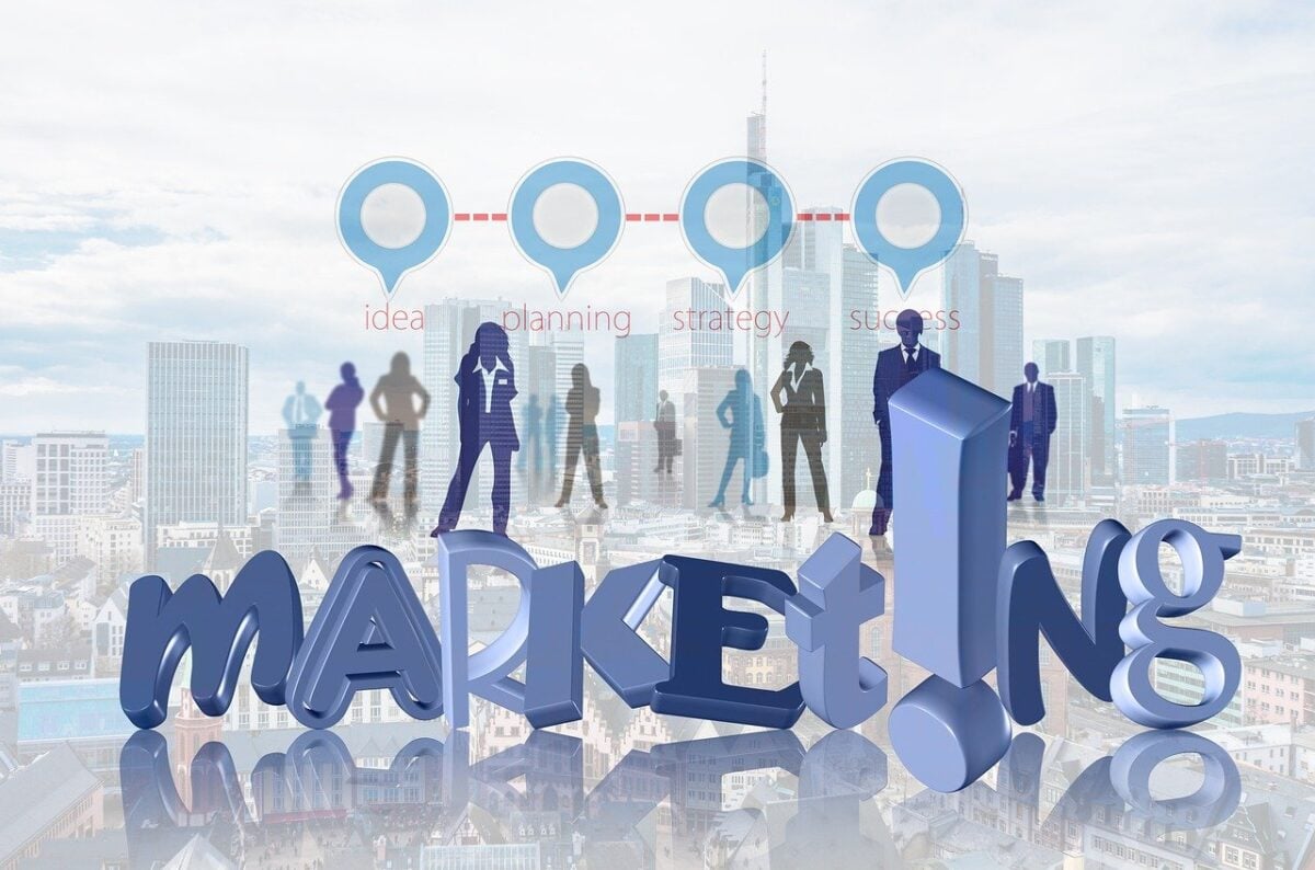 Buy Media Traffic Charts