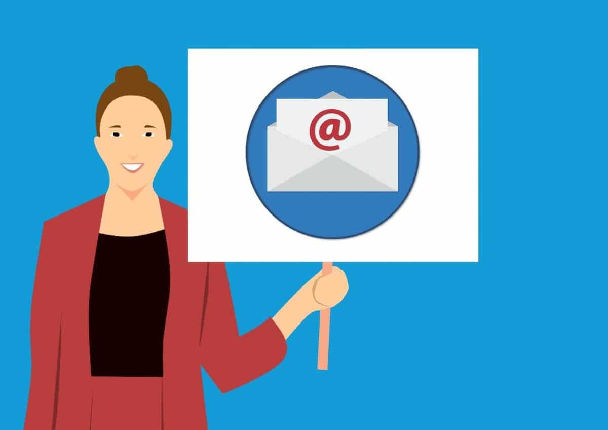 Online Advertisements Examples For Students