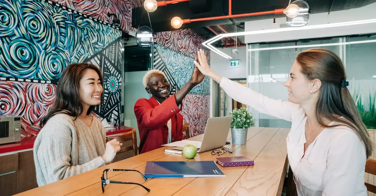 Advertising News Articles